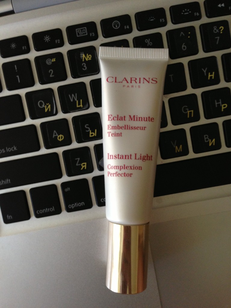 Clarins instant light complexion perfector